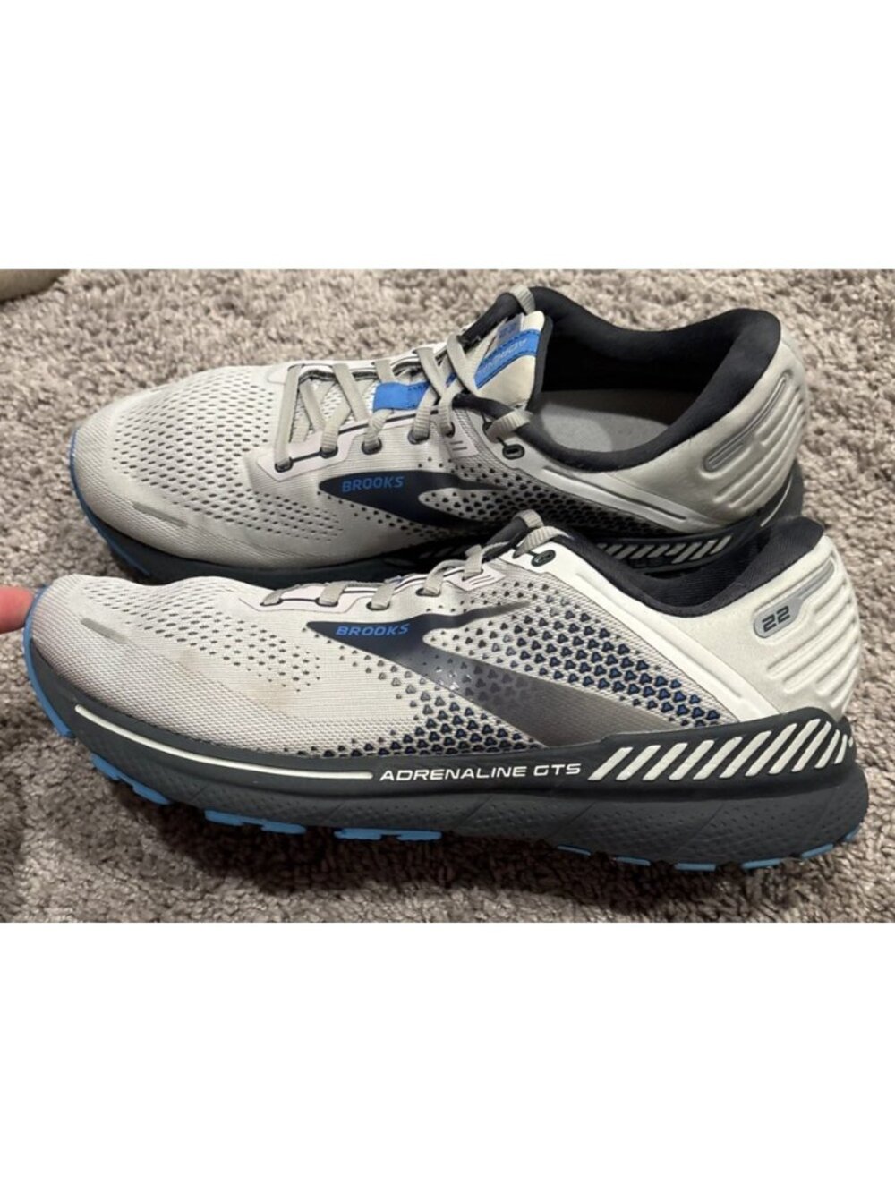 Nice! Brooks Adrenaline GTS 22 Running Shoes Mens 12 Gray Black 1103661D023